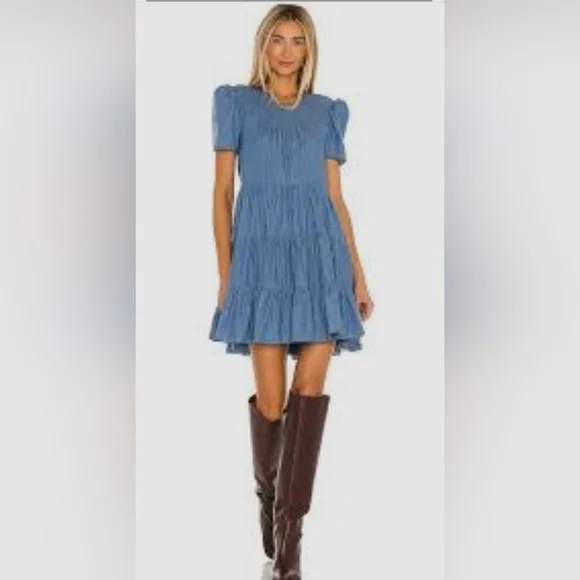 LIKELY Blue River Chambray Dress Size 6 Coastal Cowgirl Boho - Picture 1 of 12